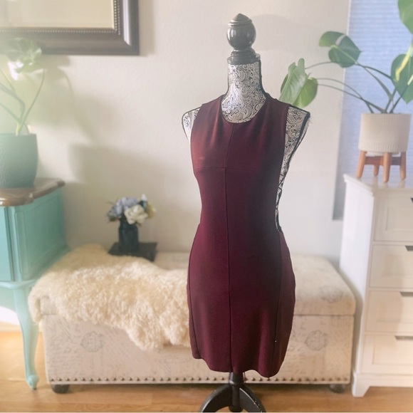 🏷️ 4/$25 Silence + Noise Urban Outfitters Lexie Crisscross Open-Side Mini Dress - Picture 10 of 15